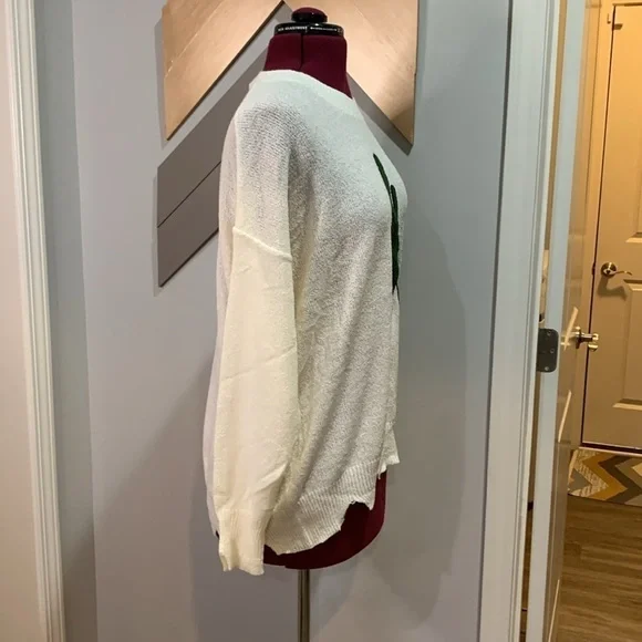 Vici cactus sweater, size small - Picture 8 of 10